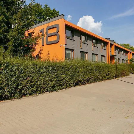 Batorego 18 - Yellow - Stacja Metra 300M - Underground Station 300M - Better Rental Варшава Екстер'єр фото